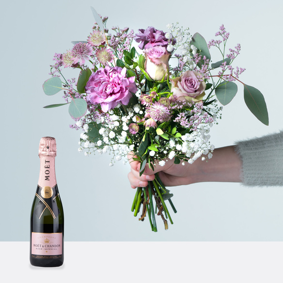 Blumenpost mit Moet Rosé Champagner